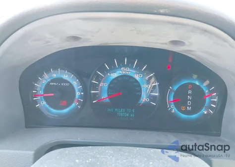 2010 Ford Fusion Sel z USA, uszkodzony, nr VIN 3FAHP0JG4AR306149